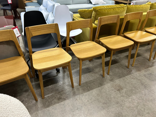 Set of 6 Gusfa Stackable Dining Chairs - Oak