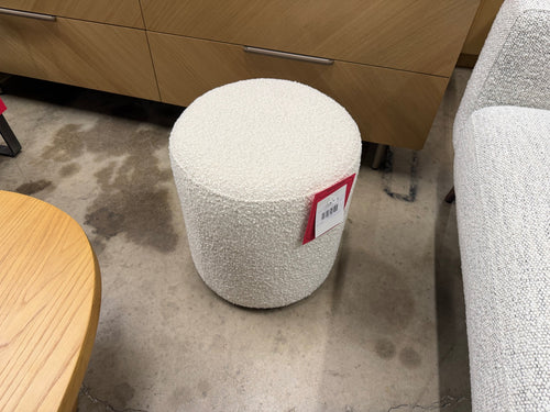 Cilo 16" Ottoman - Ivory Bouclé