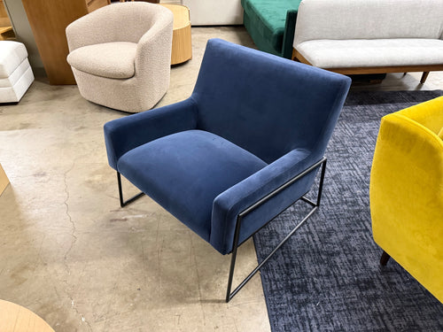 Regis 33" Velvet Lounge Chair - Cascadia Blue