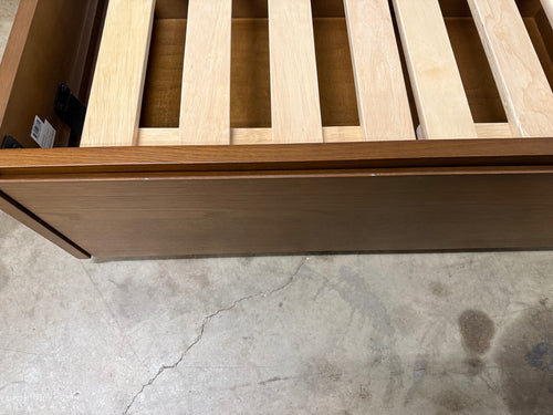 Leif King Platform Storage Bed - Smoked Oak