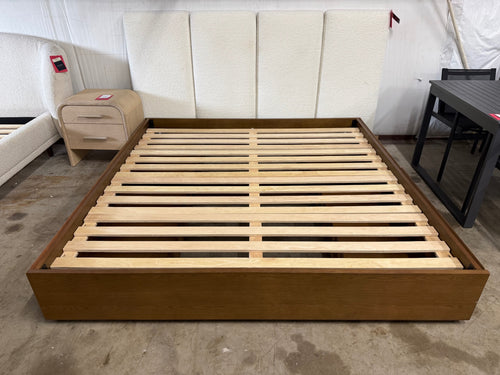 Leif King Platform Storage Bed - Smoked Oak