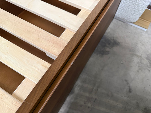 Leif King Platform Storage Bed - Smoked Oak