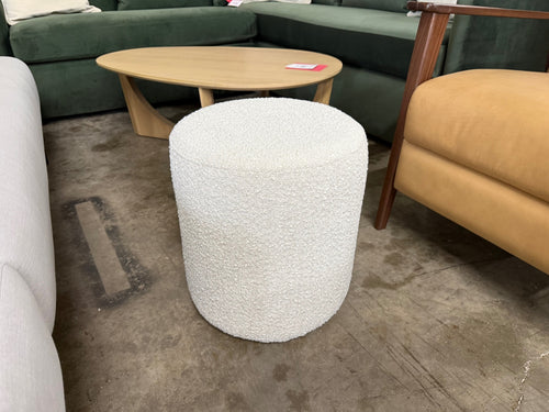 Cilo 16" Ottoman - Ivory Bouclé