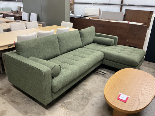 Sven 100" Tufted Right Sectional - Fir Green