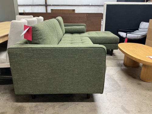 Sven 100" Tufted Right Sectional - Fir Green