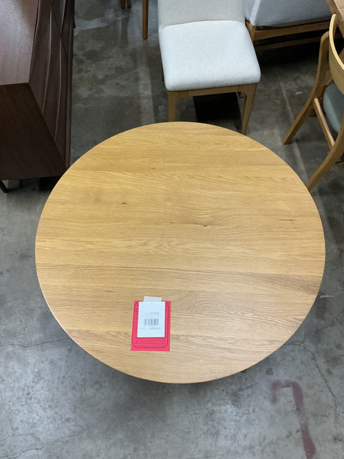 Seno 36" Round Dining Table - Oak