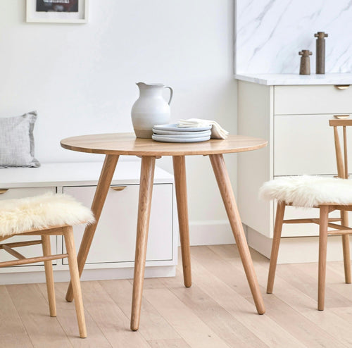 Seno 36" Round Dining Table - Oak
