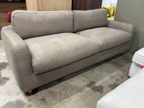 Vati 92" Sofa - Honey Oak And Buckler Brown