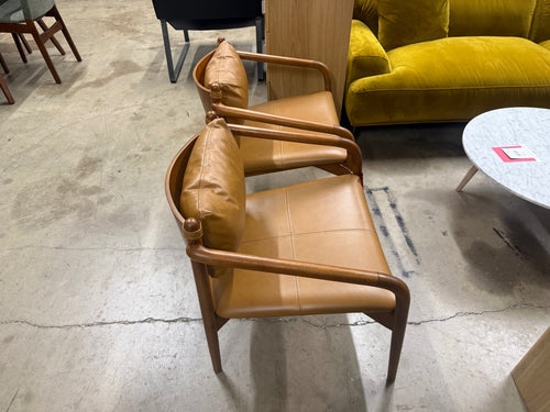 Pair of Lento 25" Leather Lounge Chairs - Teres Tan