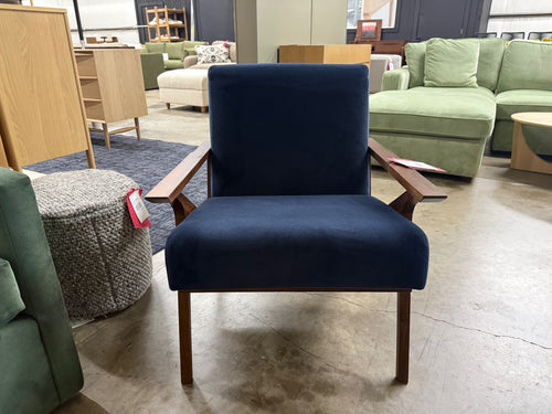 Otio 26" Velvet Lounge Chair - Walnut And Hale Ink