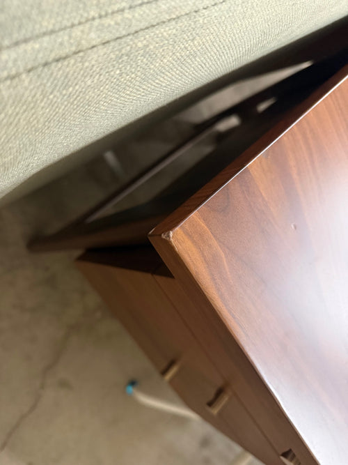 Krossa 65" Executive Desk - Walnut