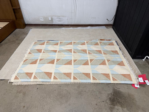 Hannes 5 X 8 Rug - Quilt Chevron