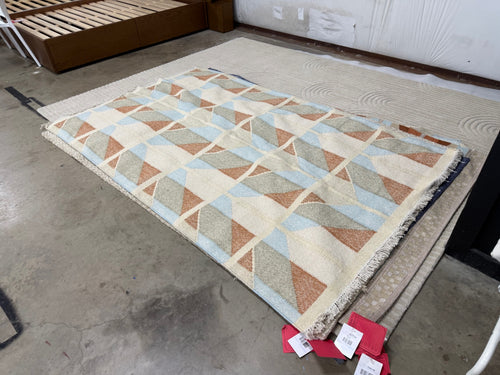 Hannes 5 X 8 Rug - Quilt Chevron