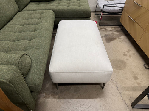 Abisko 45.5" Ottoman - Quartz White