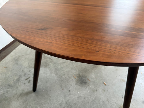 Seno 47" Round Dining Table - Walnut
