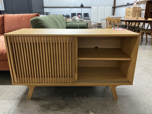 Jokuna 47.5" Media Unit - Oak