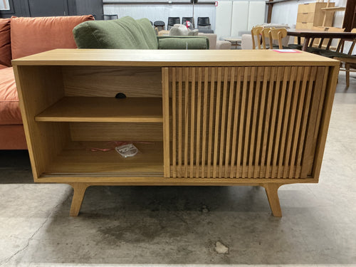 Jokuna 47.5" Media Unit - Oak
