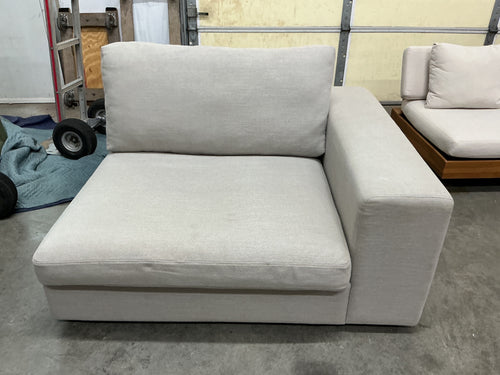 CLEARANCE Beta 49" Right Arm Chair Module - Welsh Gray