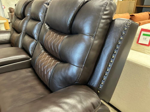 Bison Commerce Nikko Powered Console Loveseat - Brown
