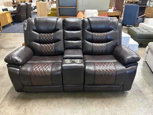 Bison Commerce Nikko Powered Console Loveseat - Brown