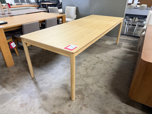 Heidi 78" - 97.5" Extendable Dining Table - White Oak