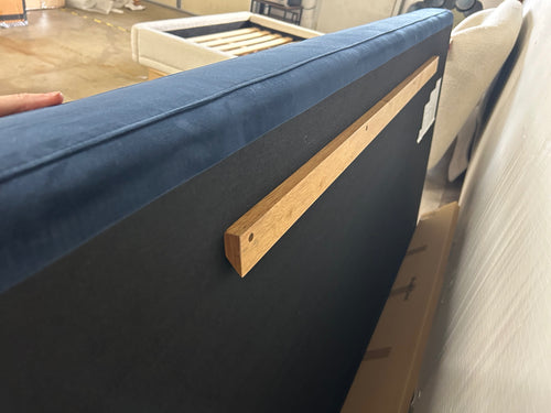 Sven King Tufted Velvet Headboard - Plush Cascadia Blue