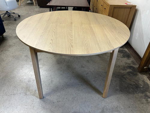 CLEARANCE Plumas 55" - 74.75" Extendable Dining Table - White Oak