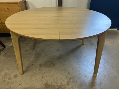 CLEARANCE Plumas 55" - 74.75" Extendable Dining Table - White Oak