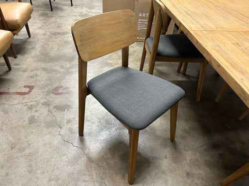 Castlery Seb Extendable Dining Table and (6) Chairs
