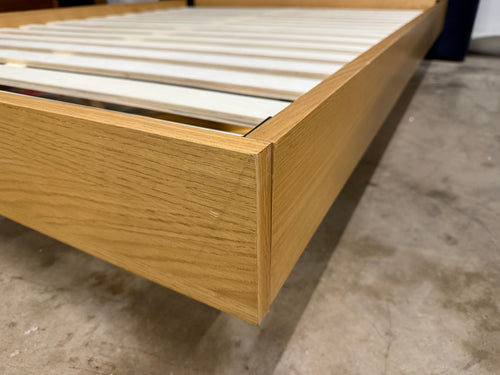 Basi Queen Bed Frame - White Oak