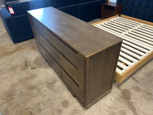 Babyletto Yuzu 9-Drawer Dresser- Walnut