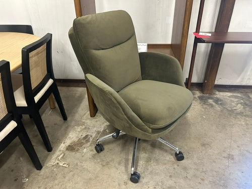 Bea Velvet Executive Office Chair - Hale Oakmoss