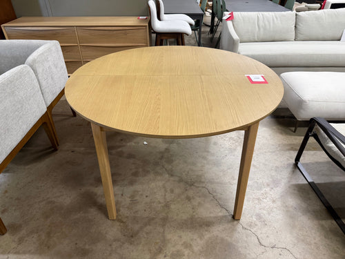 Plumas 55" - 74.75" Extendable Dining Table - White Oak