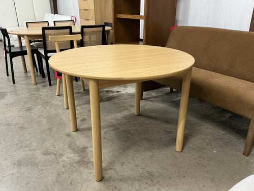 Heidi 42" Round Dining Table - White Oak