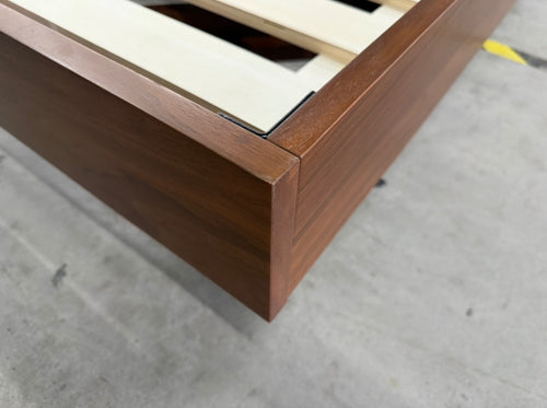 Basi King Bed Frame - Walnut